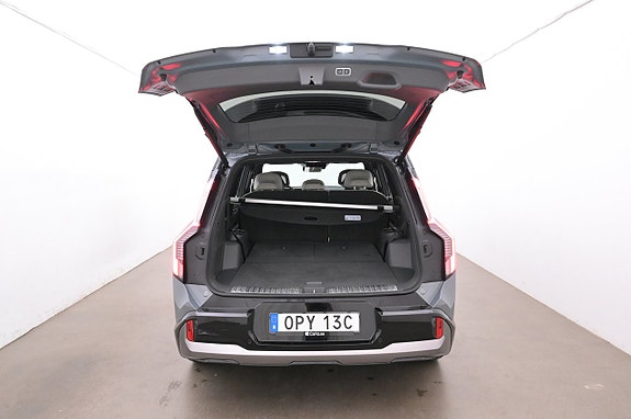Kia EV9 24 of 27