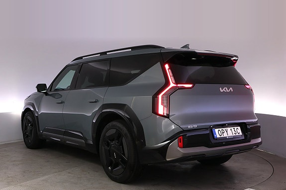 Kia EV9 4 of 5