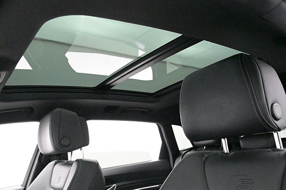 Audi e-tron 19 of 27