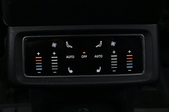 Audi e-tron 21 of 27