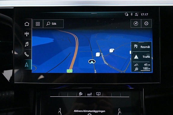 Audi e-tron 13 of 27