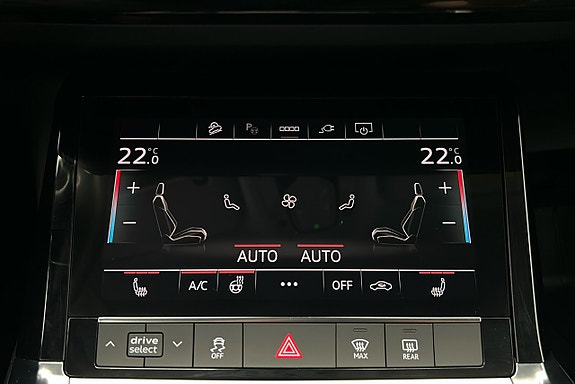 Audi e-tron 21 of 30