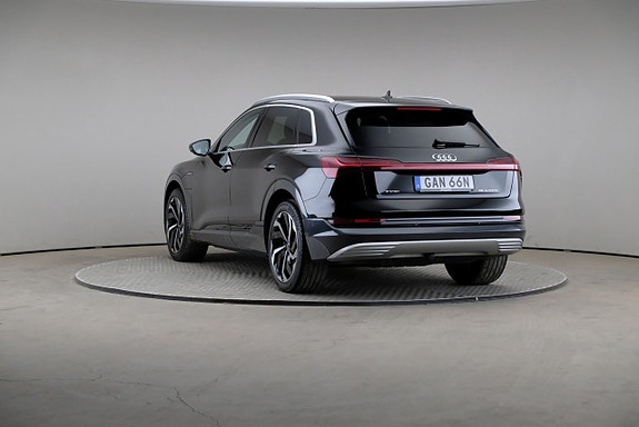 Audi e-tron 2 of 5