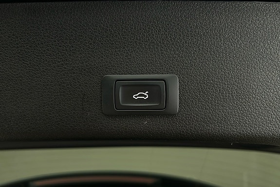 Audi e-tron 15 of 30