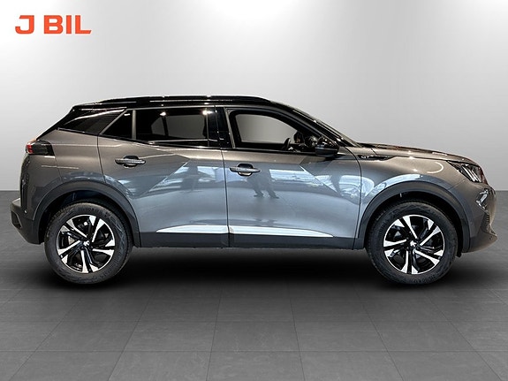 Peugeot 2008 15 of 17