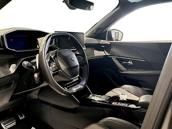 Peugeot 2008 4 of 5