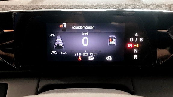 Ford Explorer 6 of 9