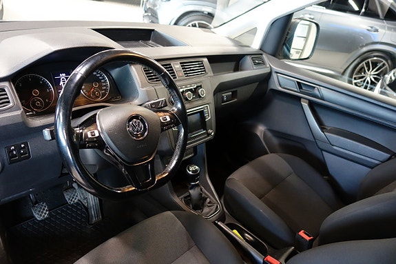Volkswagen Caddy 5 of 5