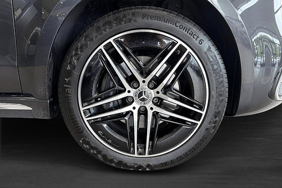 Mercedes-Benz V300 d 12 of 15