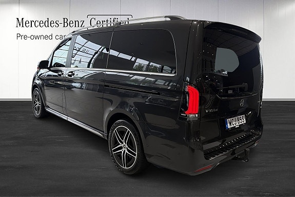 Mercedes-Benz V300 d 4 of 15