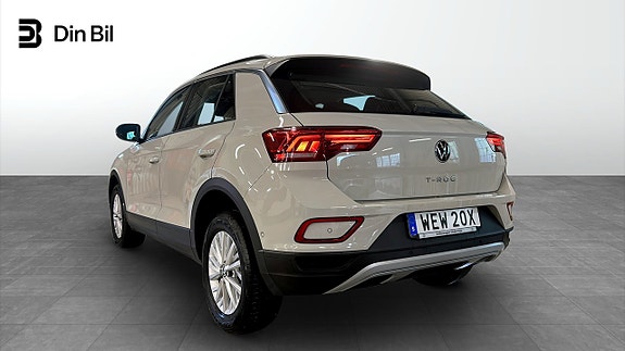 Volkswagen T-Roc 3 of 20