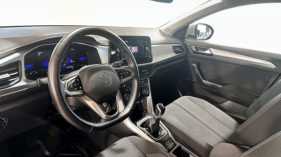 Volkswagen T-Roc 7 of 20