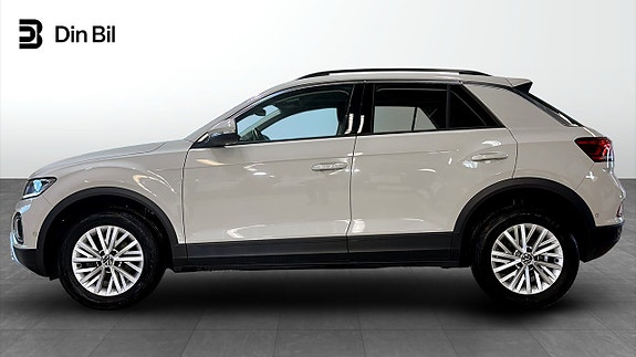 Volkswagen T-Roc 2 of 20