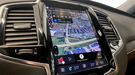 Volvo XC90 15 of 23