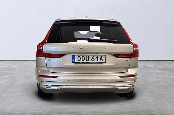 Volvo XC60 4 of 5