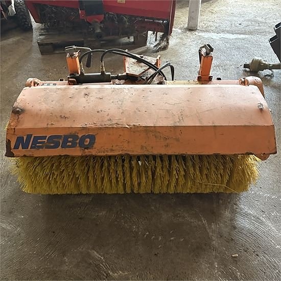 Nesbo FM-1300 - Ekstra kost medfølger 4 of 21