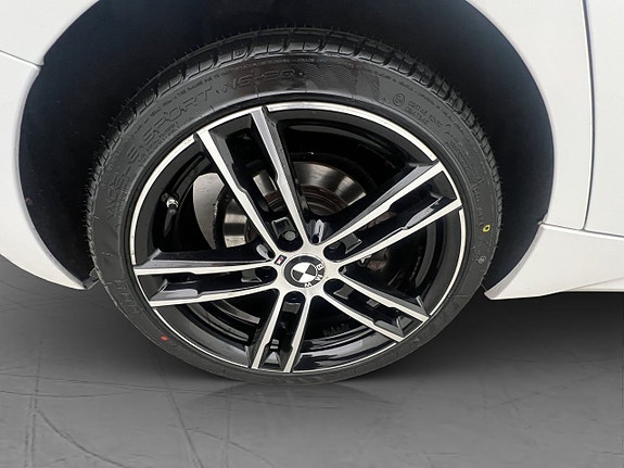 BMW 116i 30 of 30