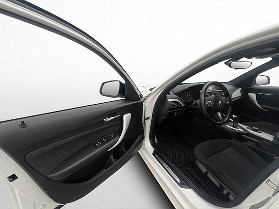 BMW 116i 10 of 30