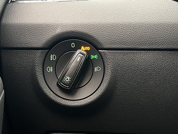 Skoda Octavia 16 of 30