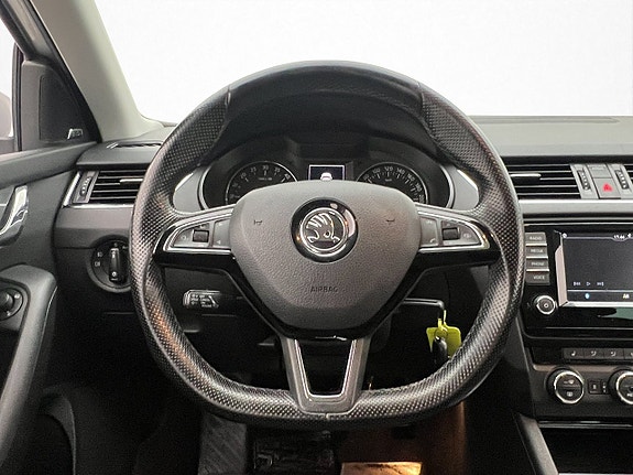 Skoda Octavia 15 of 30
