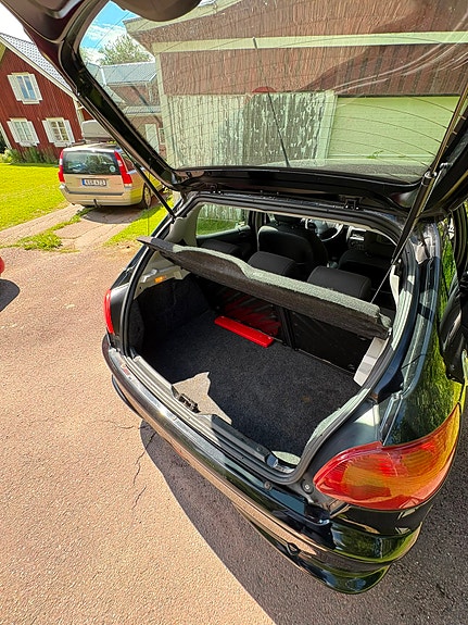 Peugeot 206 5 of 5