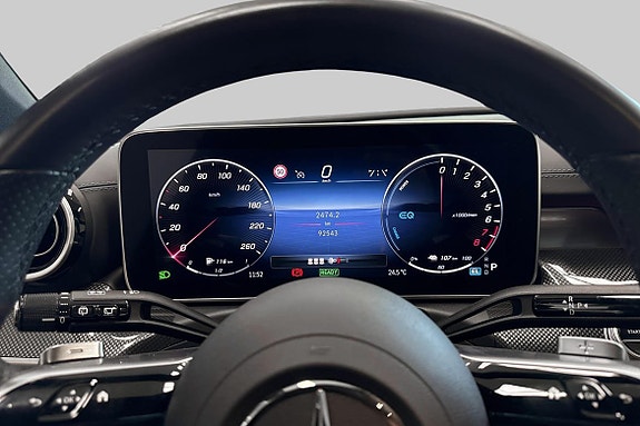 Mercedes-Benz C300 13 of 20