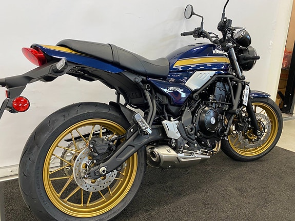 Kawasaki Z650 RS "Fabriksny hoj för omgående leverans" 4 of 5