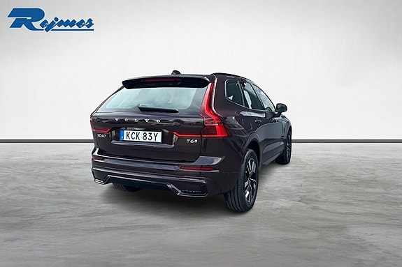 Volvo XC60 4 of 5