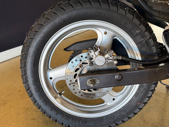 Honda Powersports XL125V Varadero 7 of 12