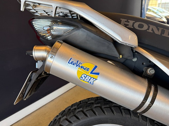 Honda Powersports XL125V Varadero 8 of 12