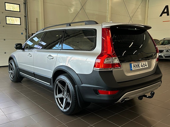 Volvo XC70 5 of 30
