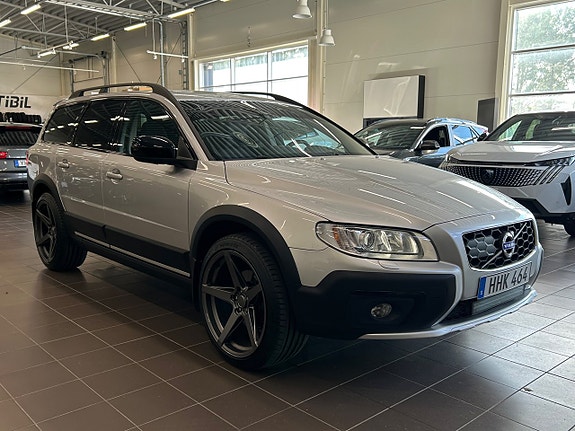 Volvo XC70 9 of 30