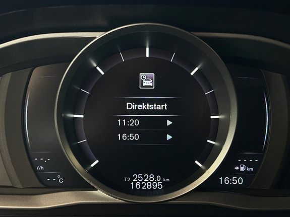 Volvo XC70 21 of 30