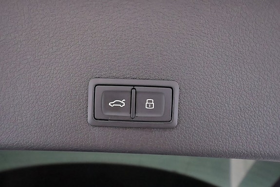 Audi Q8 e-tron 14 of 24
