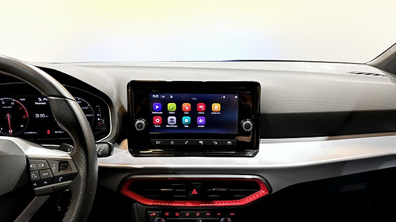 Seat Arona 11 of 19