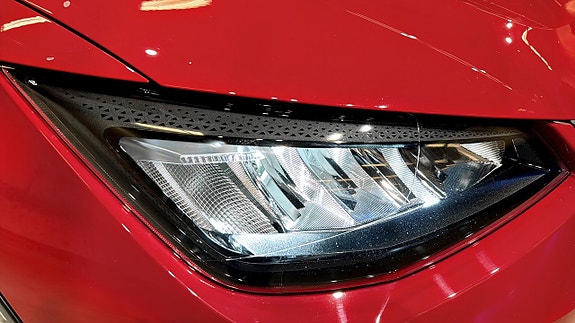Seat Arona 3 of 5