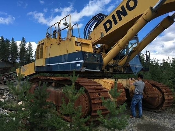 Komatsu PC 1000-1 2 of 4