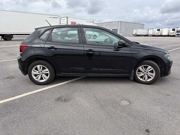 Volkswagen Polo 4 of 5