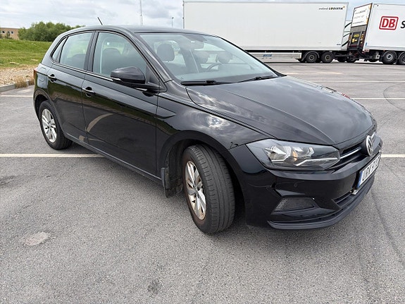 Volkswagen Polo 3 of 5