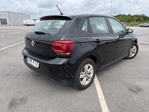 Volkswagen Polo 5 of 5