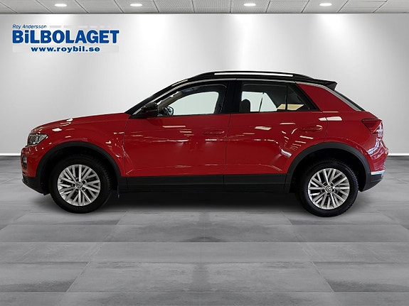 Volkswagen T-Roc 2 of 5