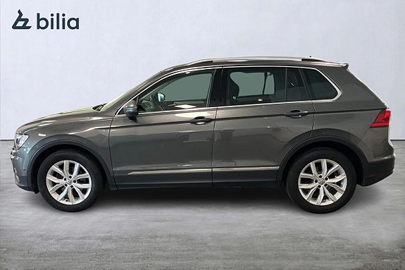 Volkswagen Tiguan 3 of 5