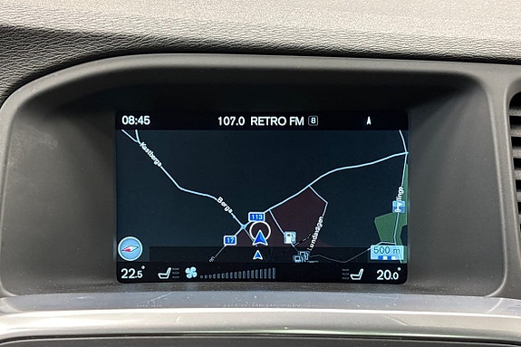 Volvo V60 Cross Country 12 of 24