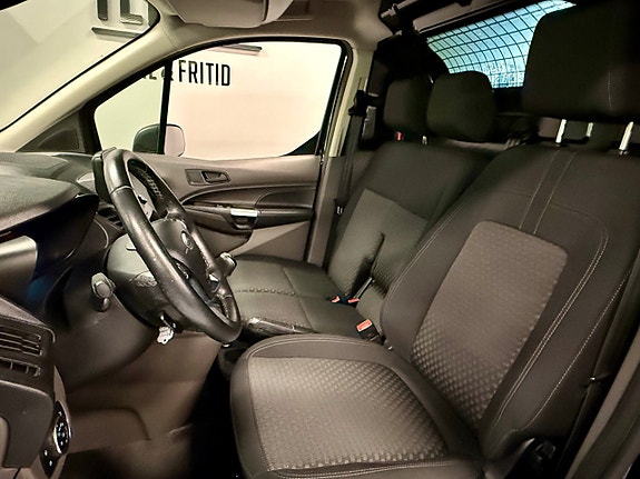 Ford Transit Connect 6 of 18