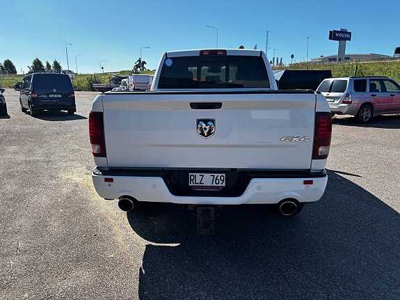 Dodge RAM 1500 5 of 5