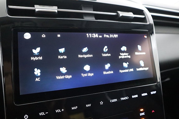 Hyundai Tucson 17 of 23