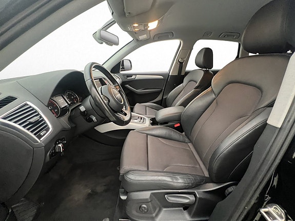 Audi Q5 12 of 30