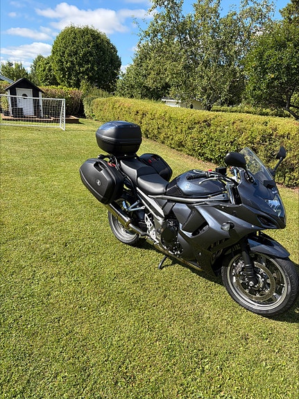 Suzuki GSX1250FA Bandit 2 of 8