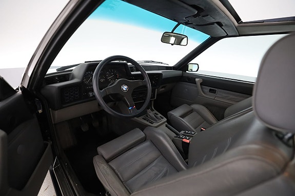 BMW 635CSi 19 of 30