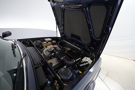 BMW 635CSi 11 of 30